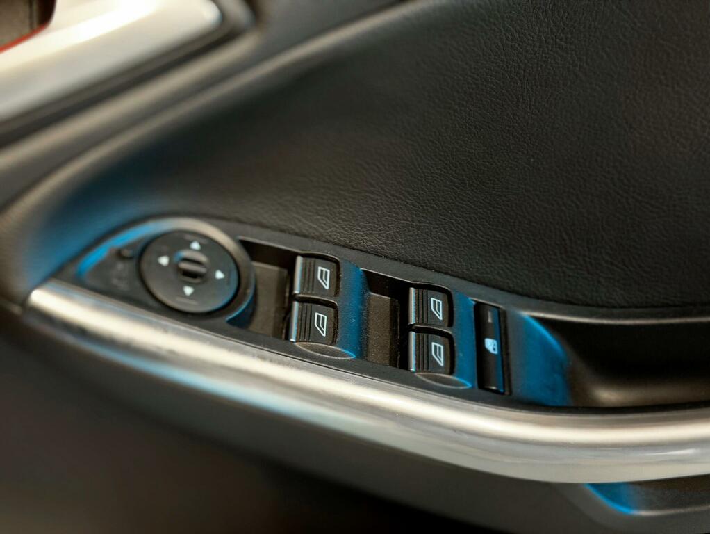 Ford Focus 1.0 Ecoboost 125 St-line 5Dr- Touch Screen, Start Grey #26