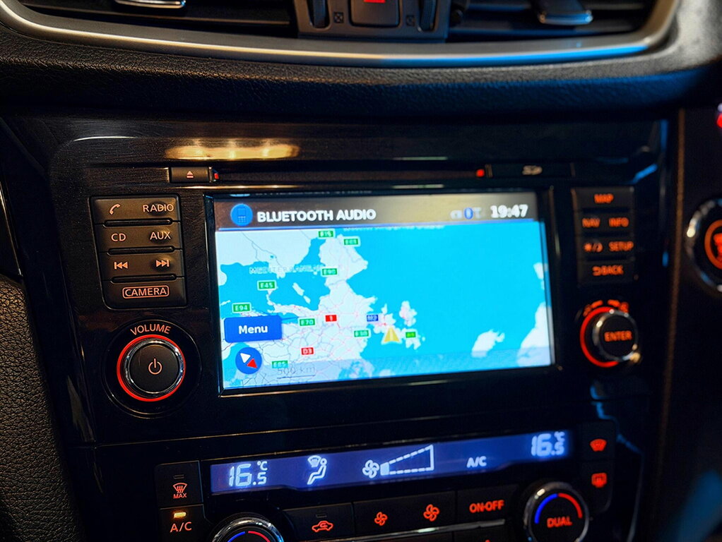 Nissan Qashqai Tekna Dig-t Grey #37