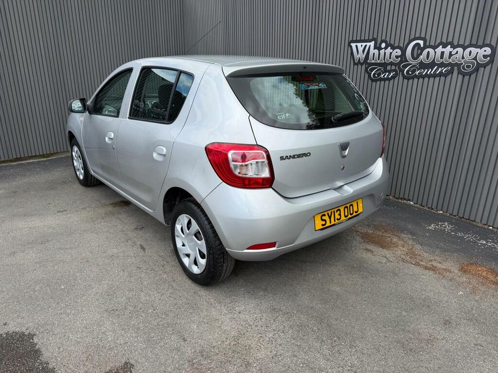 Dacia Sandero Hatchback 1.5 Dci Laureate Euro 5 201313 Silver #3