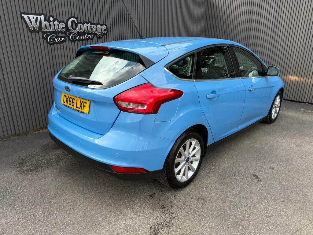 Ford Focus Hatchback 1.5 Tdci Titanium Euro 6 Ss 2016 CK66LXF Blue #2