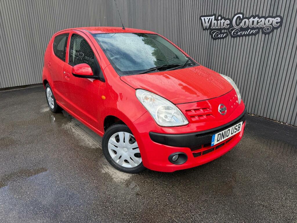 Nissan Pixo Hatchback 1.0 N-tec Euro 5 201010 Red