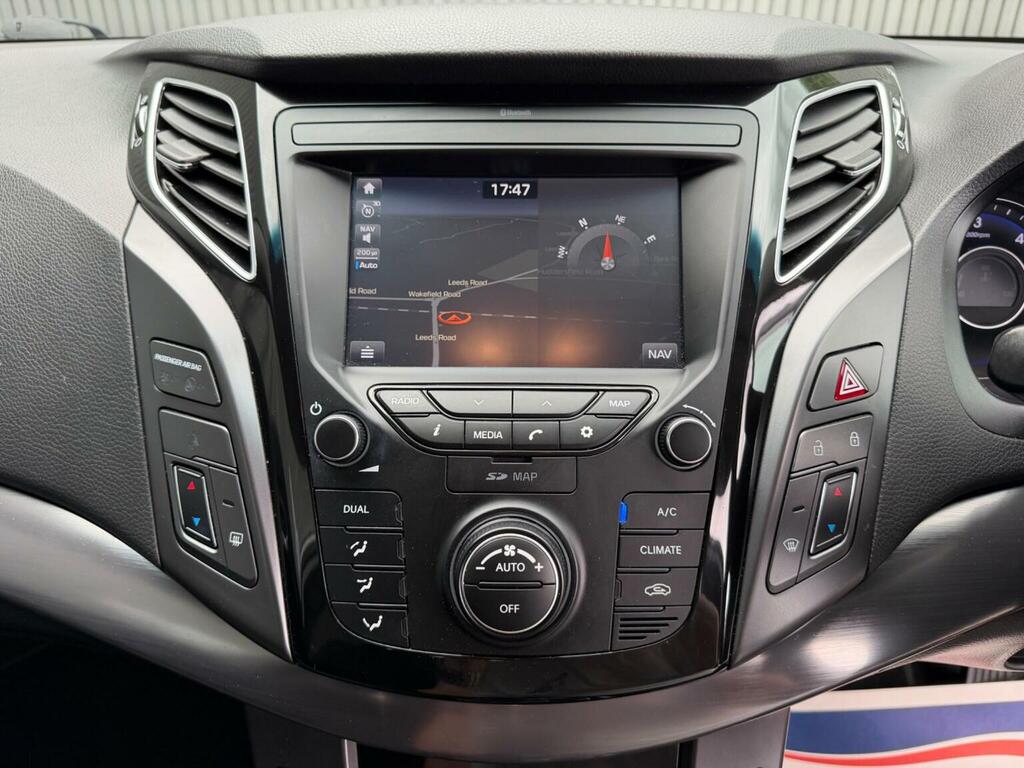 Hyundai I40 Crdi Se Nav Blue Drive Silver #17