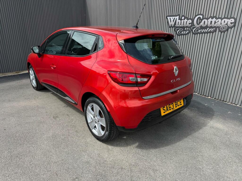 Renault Clio 1.2 16V Dynamique Medianav Euro 5 Red #3