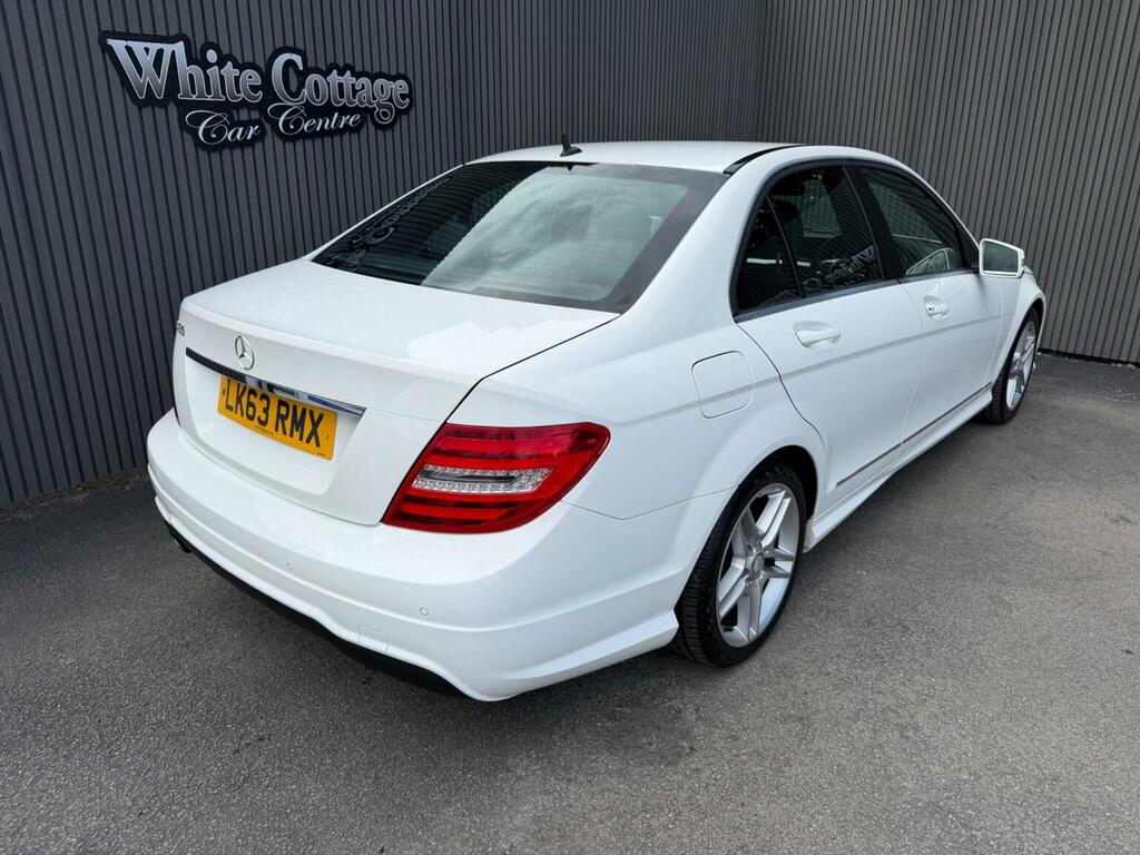 Mercedes-Benz C Class 1.6 C180 Amg Sport G-tronic Euro 6 Ss White #2