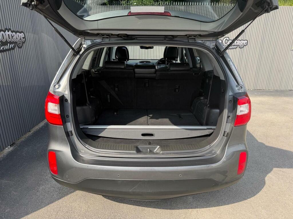 Kia Sorento Crdi Kx-2 White #10