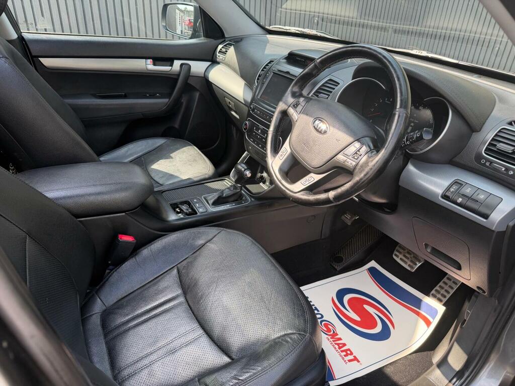 Kia Sorento Crdi Kx-2 White #12