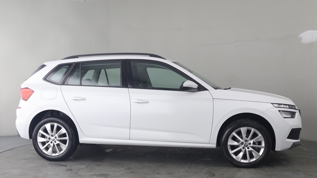 Skoda Kamiq 1.0 Tsi Se Suv Dsg Euro 6 Ss 110 Ps HN73PWK White #4