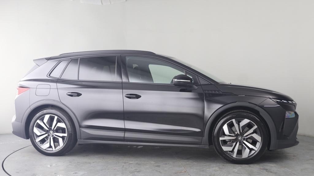 Skoda Elroq 63Kwh 60 Sportline Suv 204 Ps Black #4