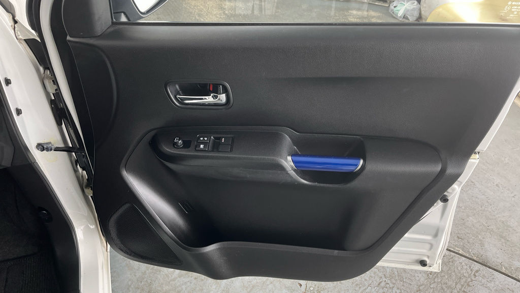 Suzuki Ignis Ignis Sz-t Dualjet Mhev Cvt Red #25