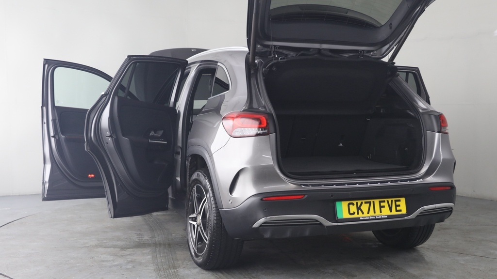 Mercedes-Benz EQA Sport Black #7
