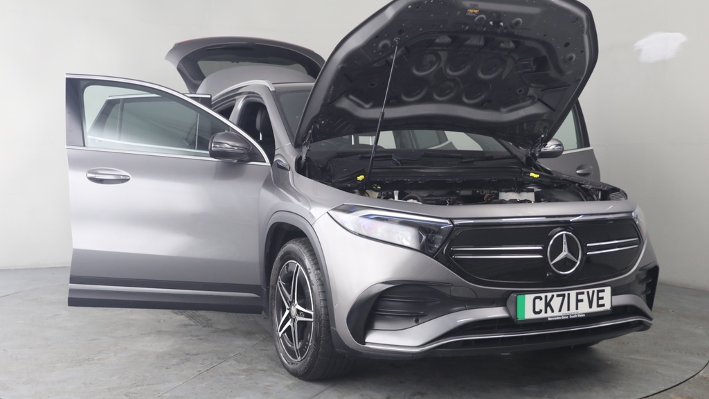 Mercedes-Benz EQA Sport Black #6