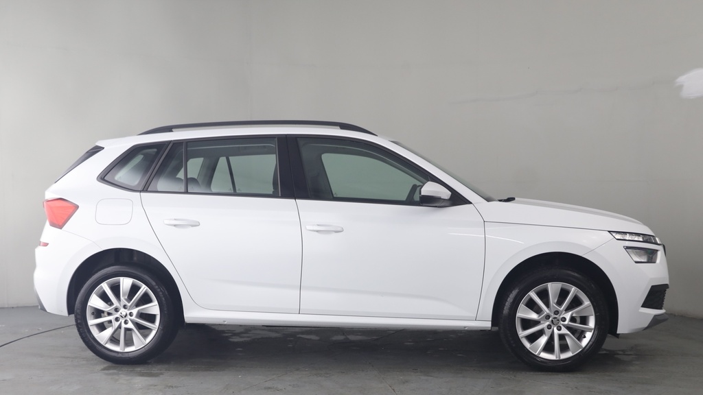 Skoda Kamiq 1.0 Tsi Se Suv Dsg Euro 6 Ss 110 Ps FD73JYY White #4