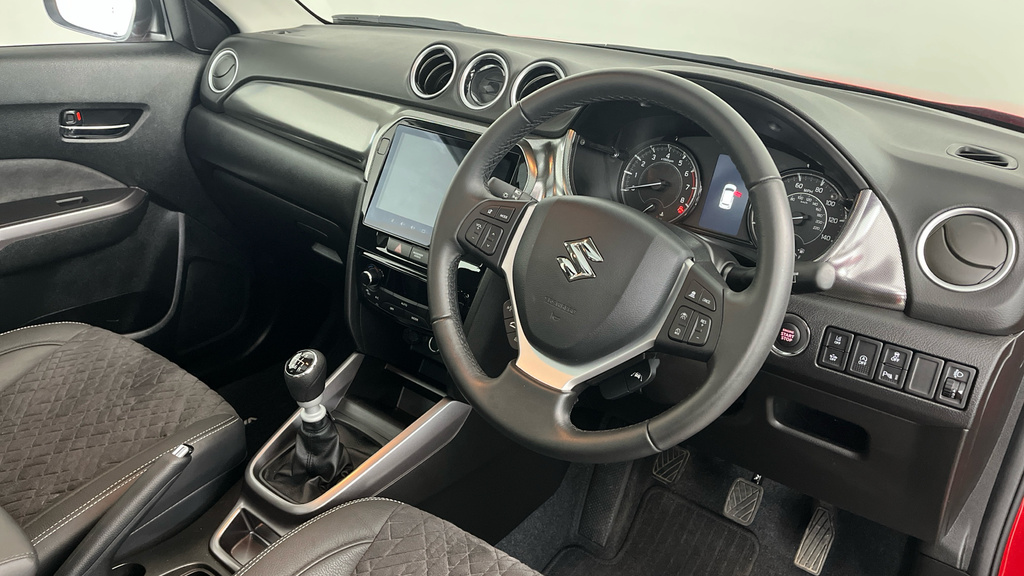 Suzuki Vitara Motion Grey #29