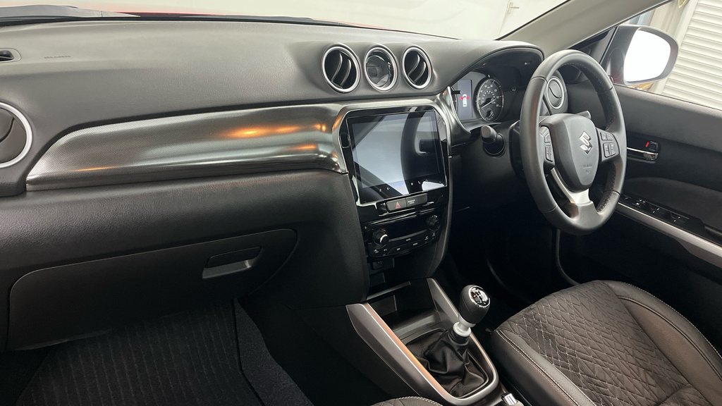 Suzuki Vitara Motion Grey #11