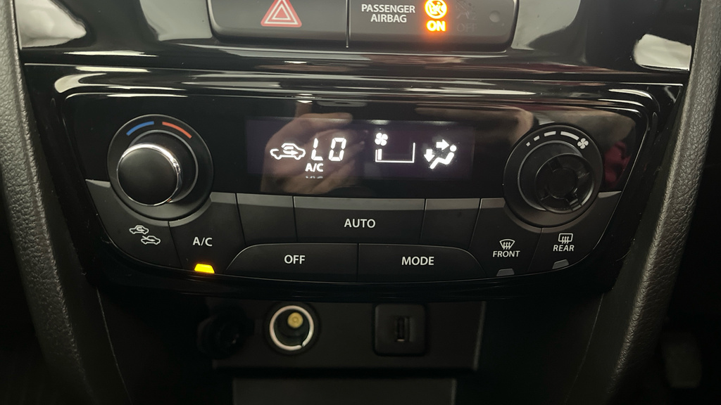 Suzuki Vitara Motion Grey #24