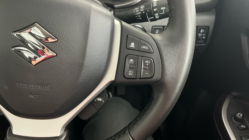 Suzuki Vitara Motion Grey #26