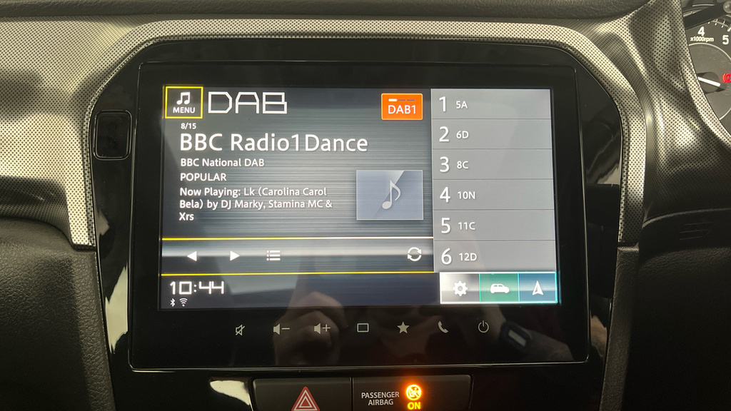 Suzuki Vitara Motion Grey #21