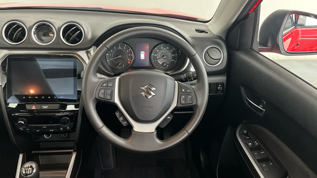 Suzuki Vitara Motion Grey #16