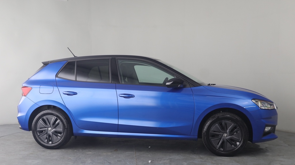 Skoda Fabia 1.0 Tsi Design Edition Hatchback Blue #4