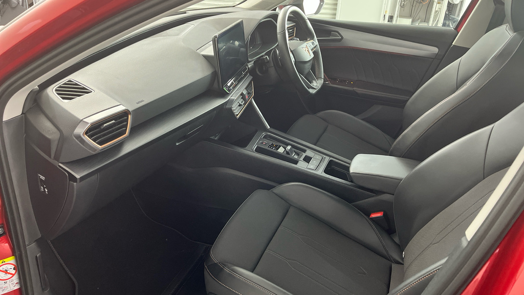 Cupra Leon 1.5 Etsi Evo V1 Hatchback Hybrid Dsg Eu Red #2