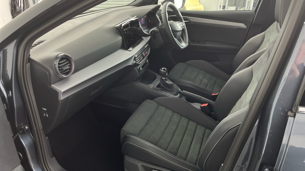 Seat Ibiza 1.0 Tsi Xcellence Hatchback Euro Grey #2
