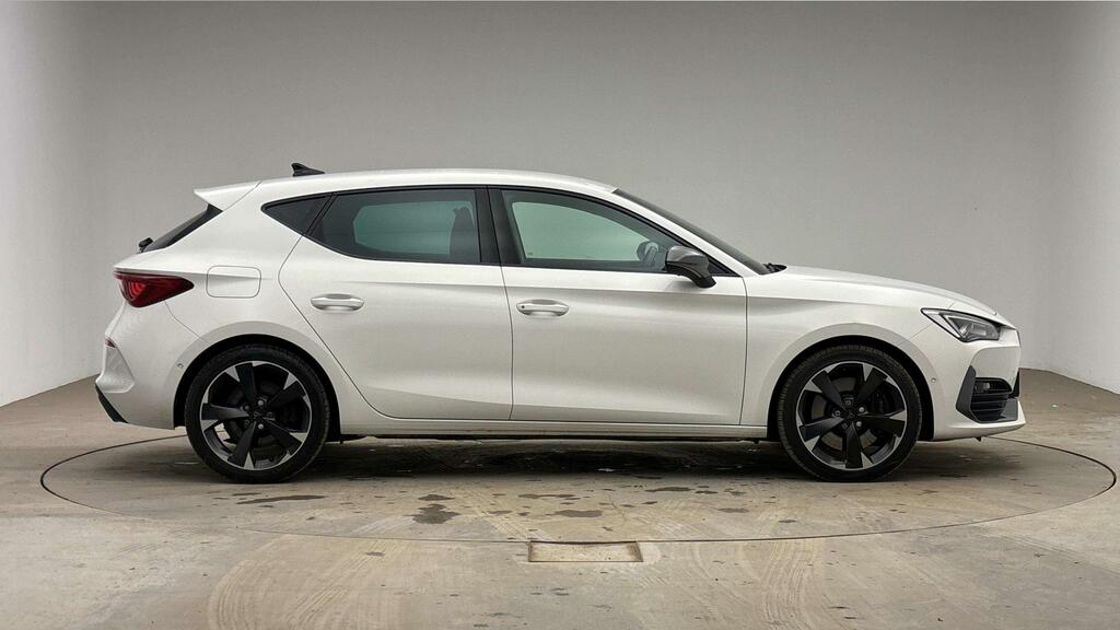Cupra Leon 2.0 Tsi Vz1 Hatchback Dsg Euro 6 Ss White #4