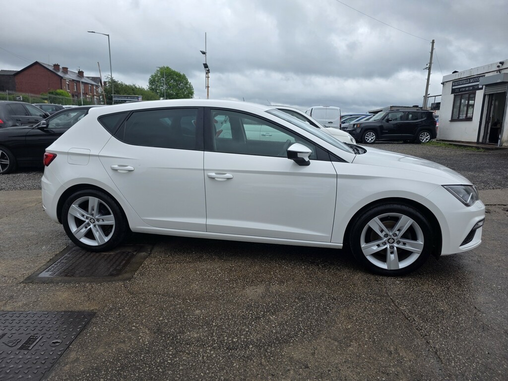 Seat Leon Hatchback 1.4 Ecotsi Fr Technology 201818 YJ18XTC White #5