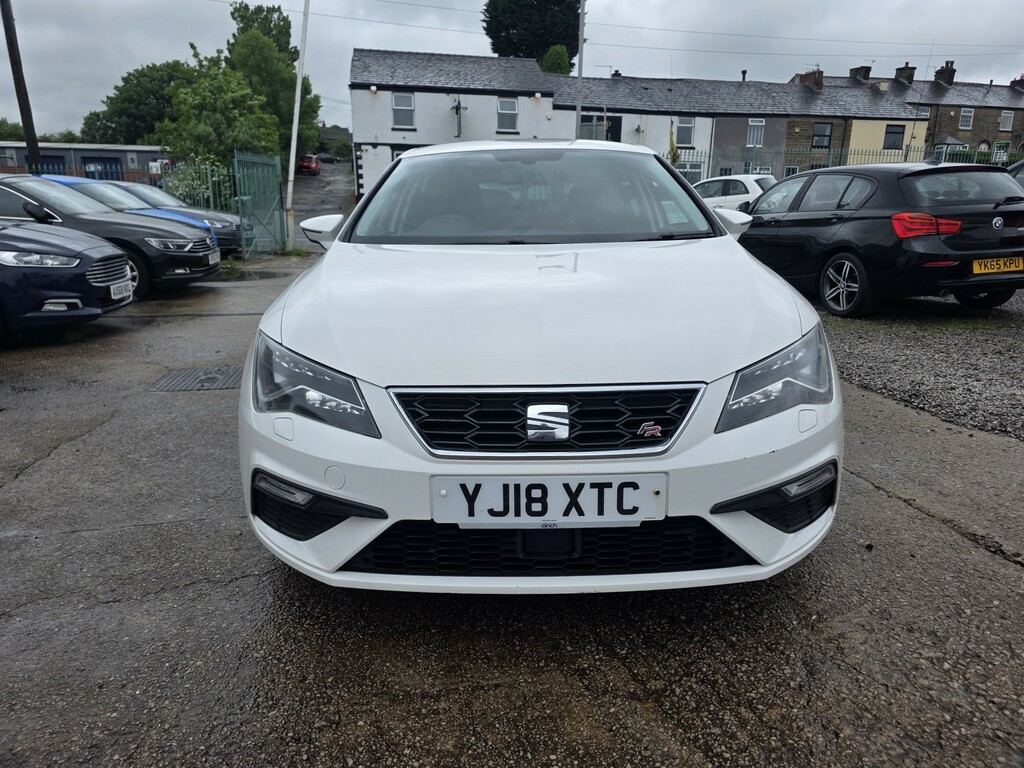 Seat Leon Hatchback 1.4 Ecotsi Fr Technology 201818 White