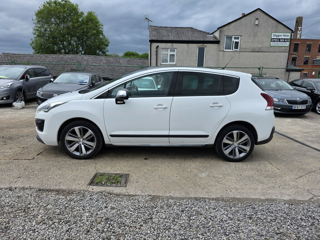 Peugeot 3008 Suv 1.6 Bluehdi Allure 201565 White #4