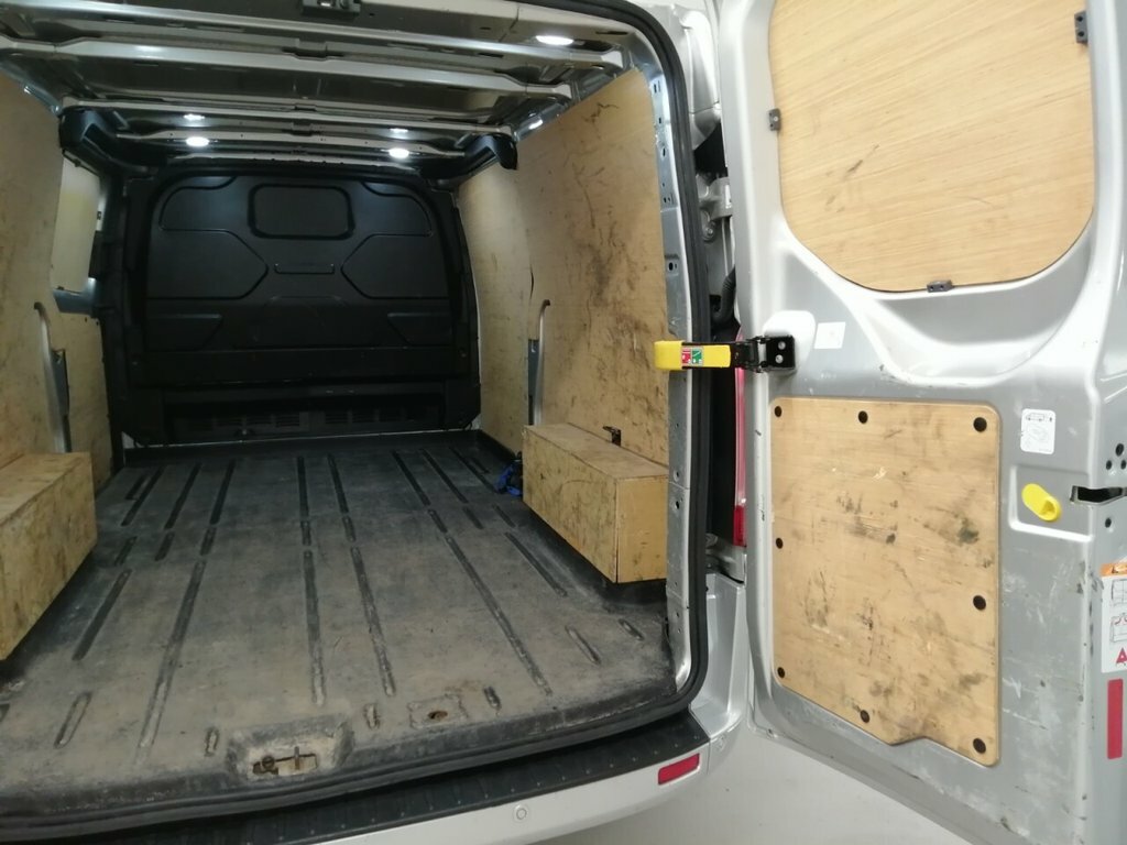 Ford Transit Custom Custom 1.0 340 Ecoboost 13.6Kwh Trend L1 H1 E White #29