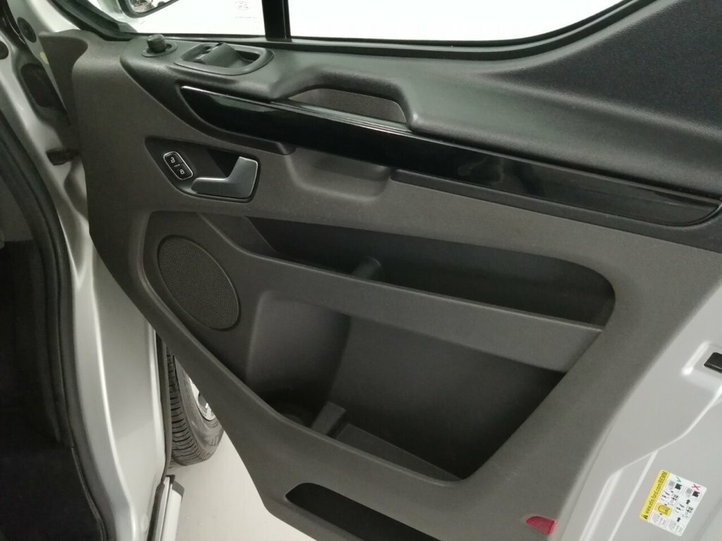 Ford Transit Custom Custom 1.0 340 Ecoboost 13.6Kwh Trend L1 H1 E White #32