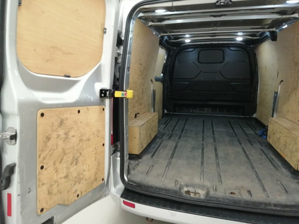 Ford Transit Custom Custom 1.0 340 Ecoboost 13.6Kwh Trend L1 H1 E White #30