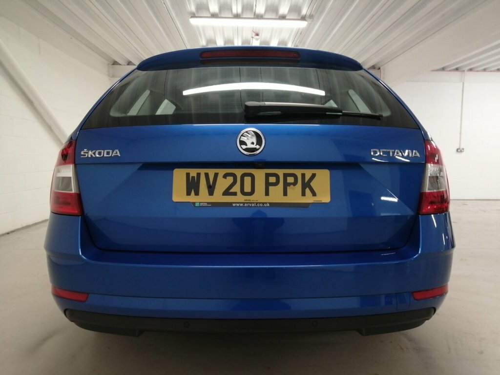 Skoda Octavia  Red #32