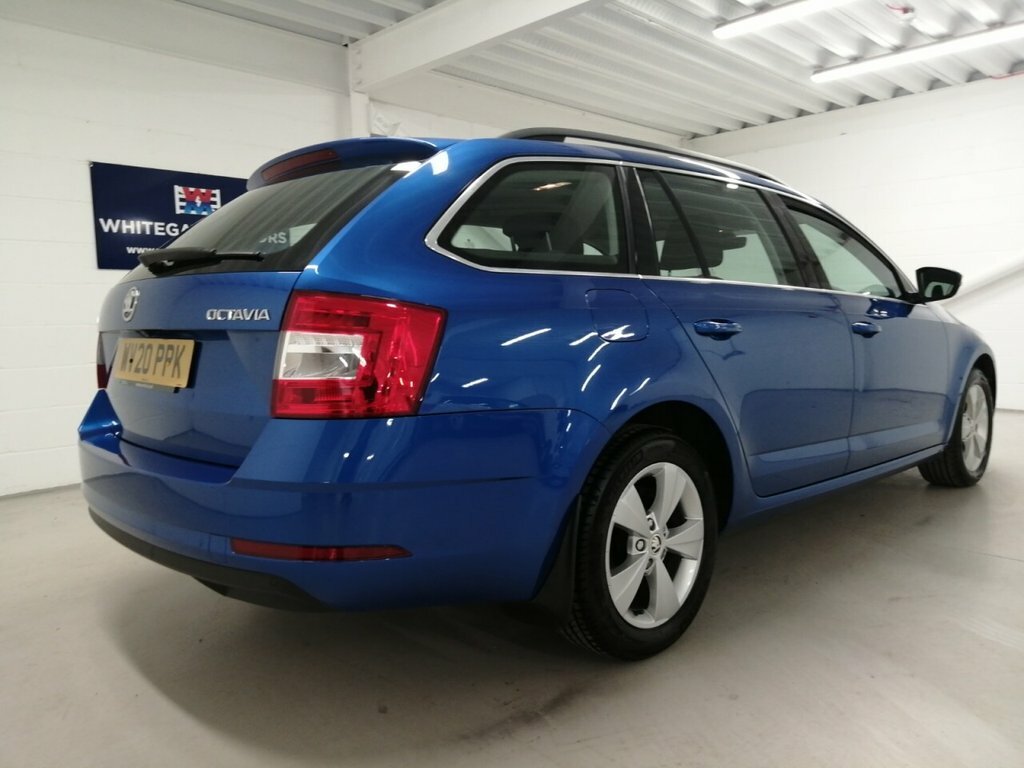 Skoda Octavia  Red #28