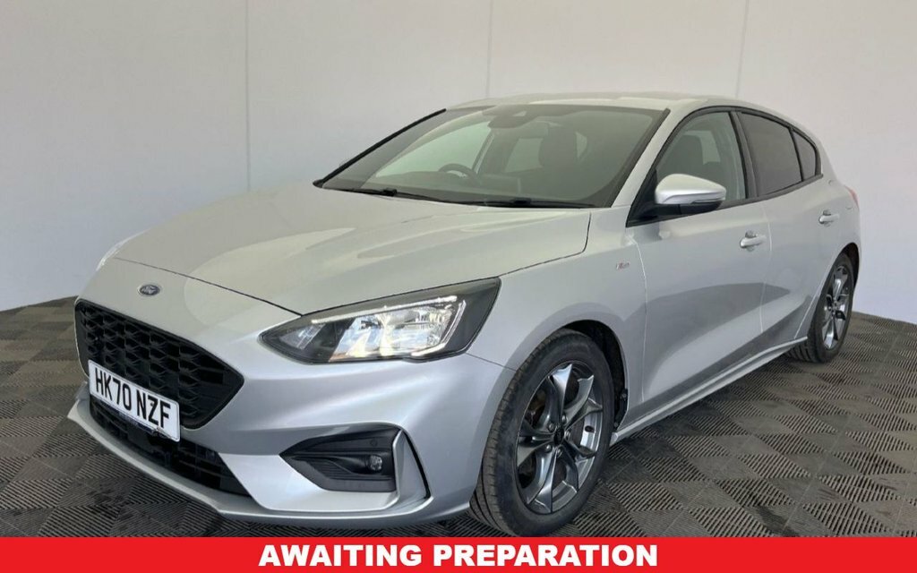 Ford Focus 1L St-line Edition HK70NZF Silver