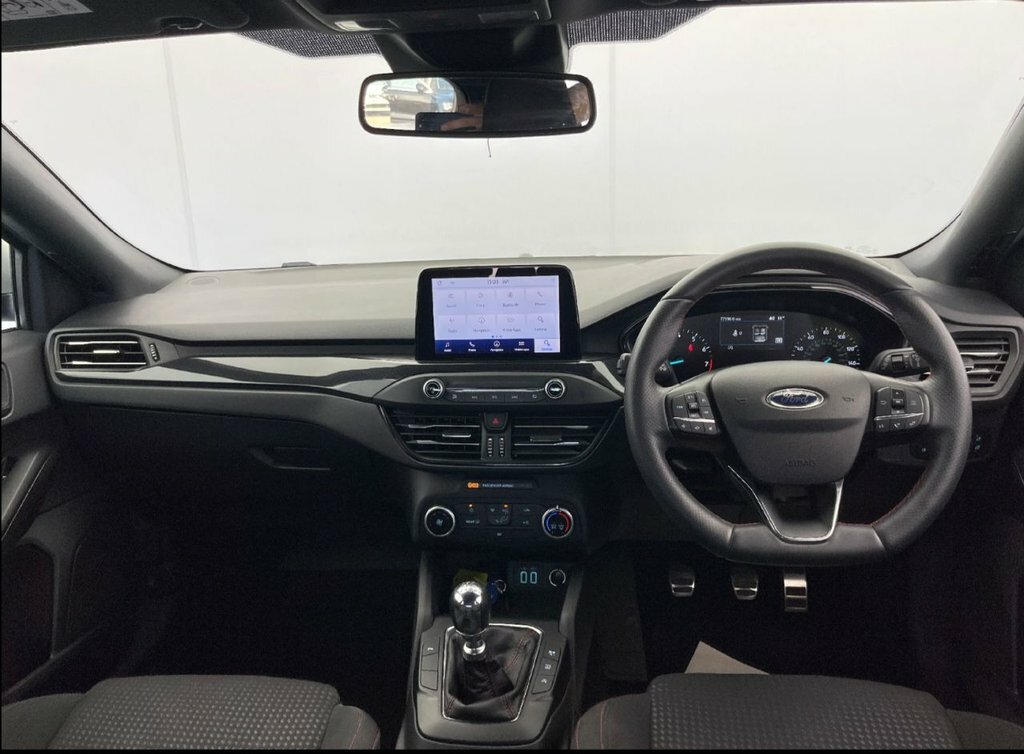 Ford Focus 1L St-line Edition HK70NZF Silver #4