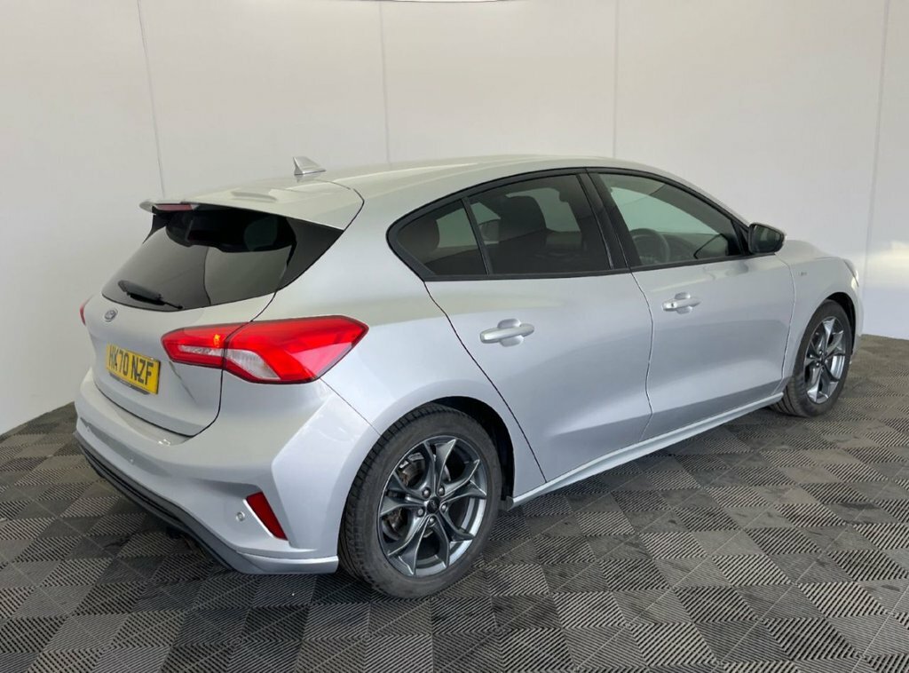 Ford Focus 1L St-line Edition HK70NZF Silver #3
