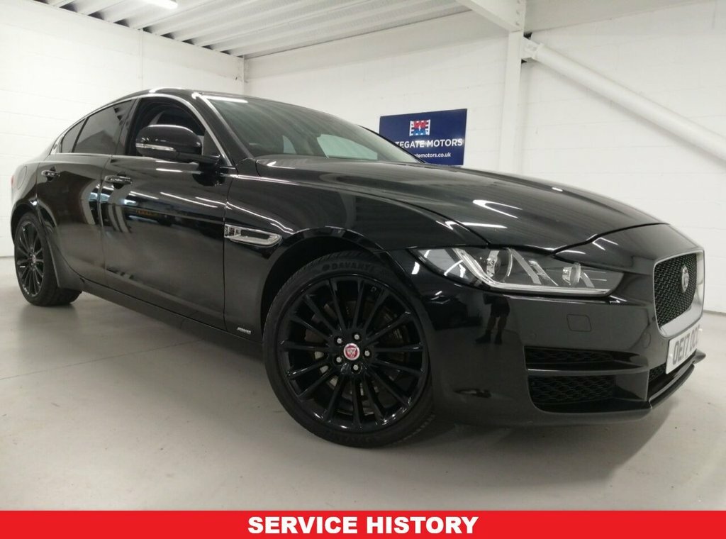 Jaguar XE 2L Portfolio Black