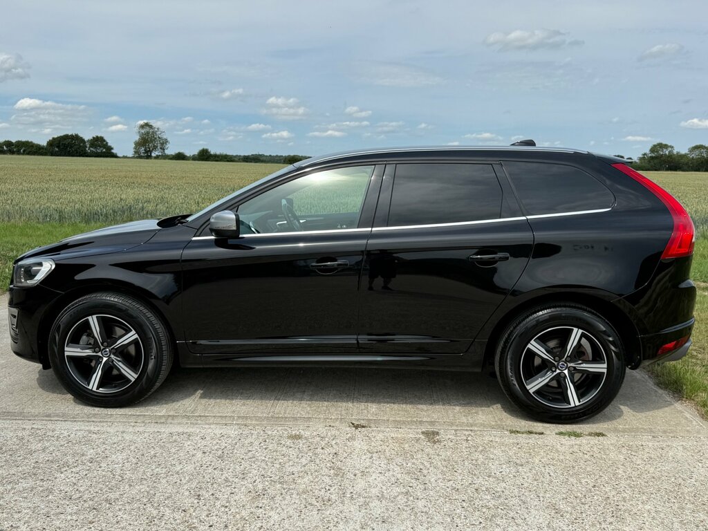 Volvo XC60 2.4 D4 R-design Lux Nav Suv Awd Eu EK16UPG Black #3