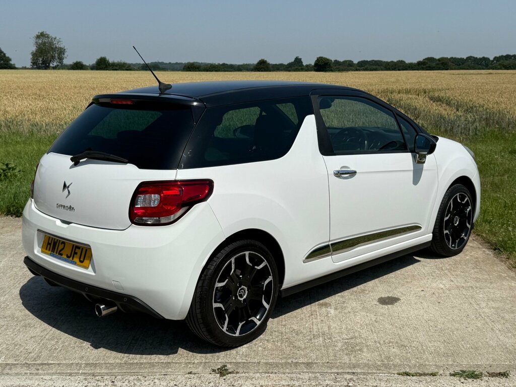 Citroen DS3 Hatchback 1.6 Vti Dstyle Plus Euro 5 201212 Red #8