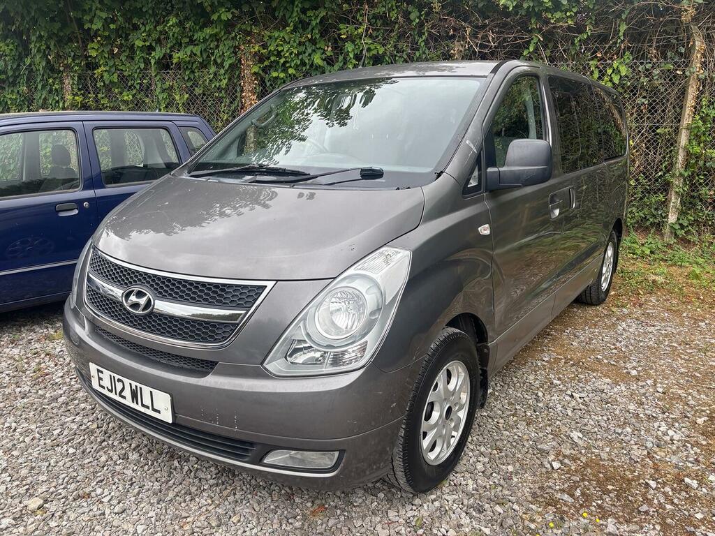Hyundai I800 Mpv 2.5 Crdi Style 2012 Grey