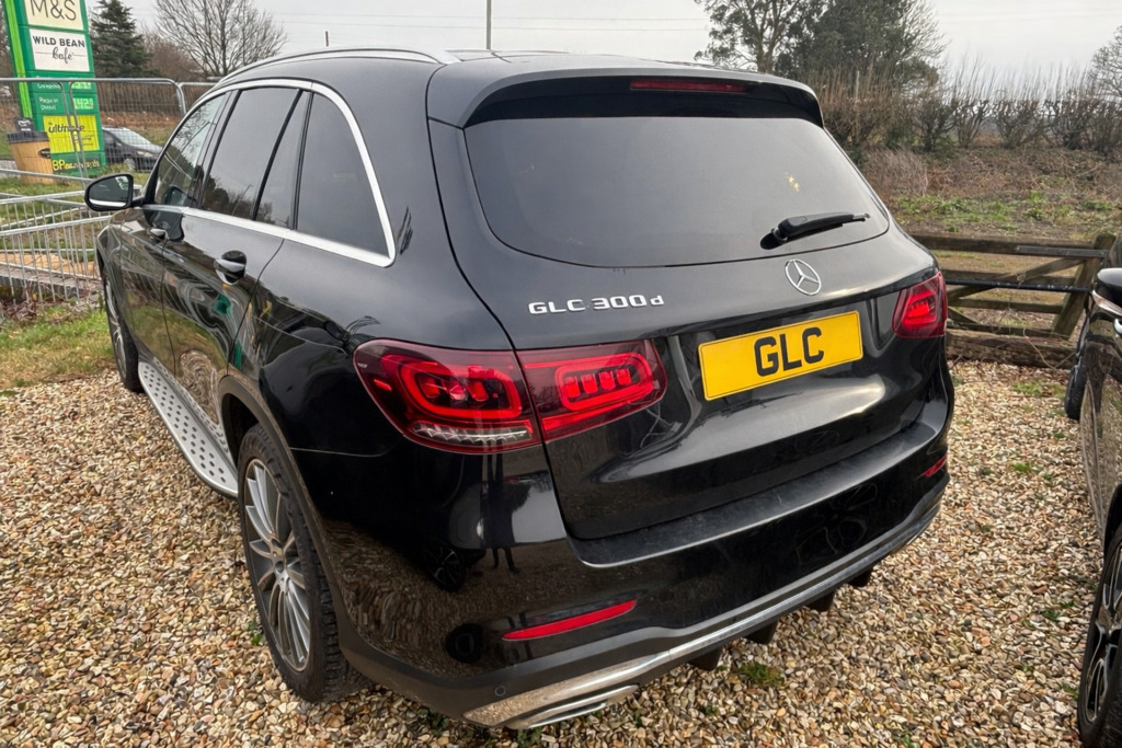 Mercedes-Benz GLC Class Suv 2.0 Glc300d Amg Line 202070 MV70JZU Black #2