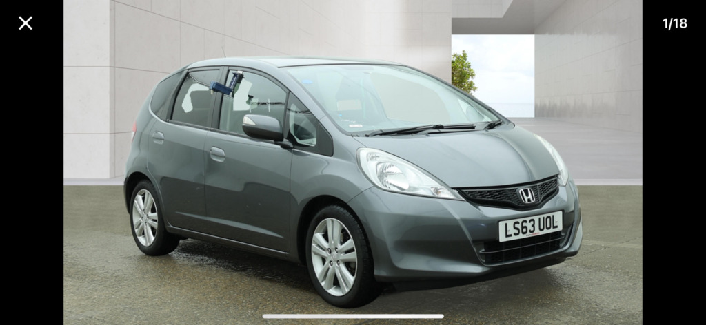 Honda Jazz Hatchback 1.4 I-vtec Es Plus 2013 LS63UOL Grey #3