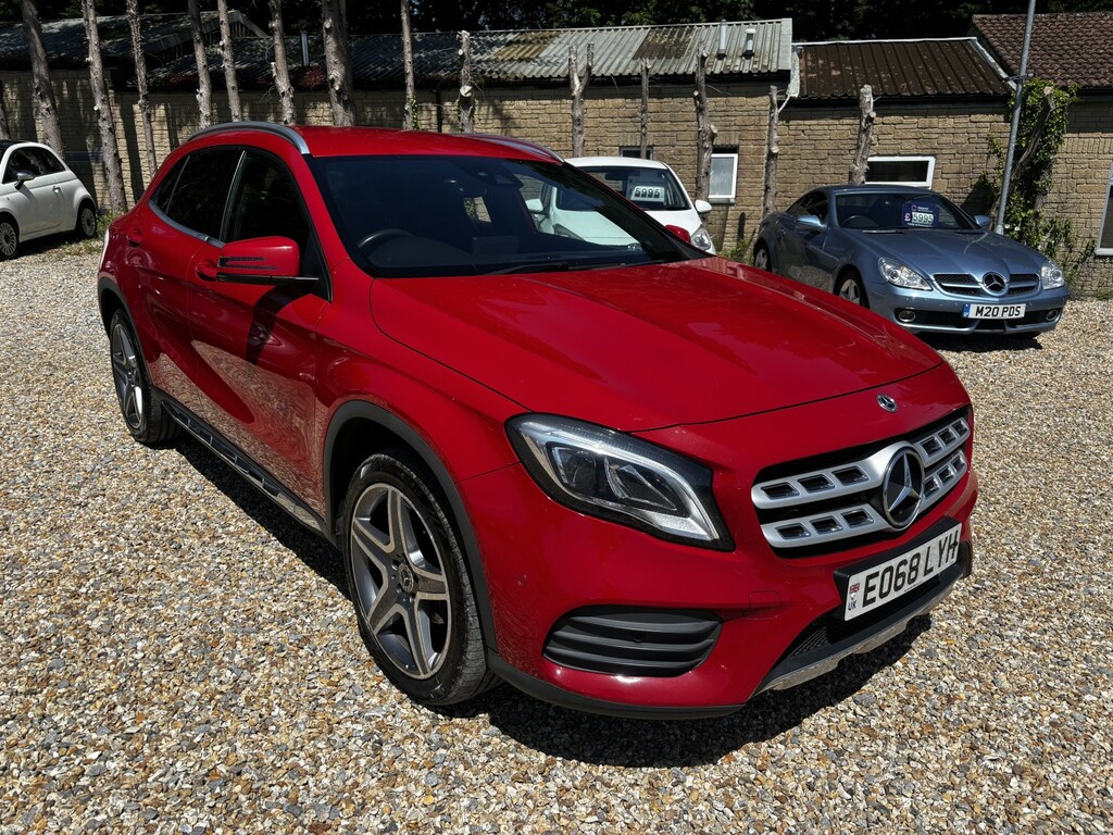 Mercedes-Benz GLA Class 2.1 Gla200d Amg Line Red #5