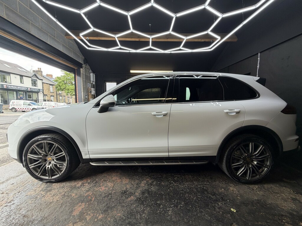 Porsche Cayenne 3.0 Td V6 Tiptronics 4Wd Euro 6 Ss Black #36