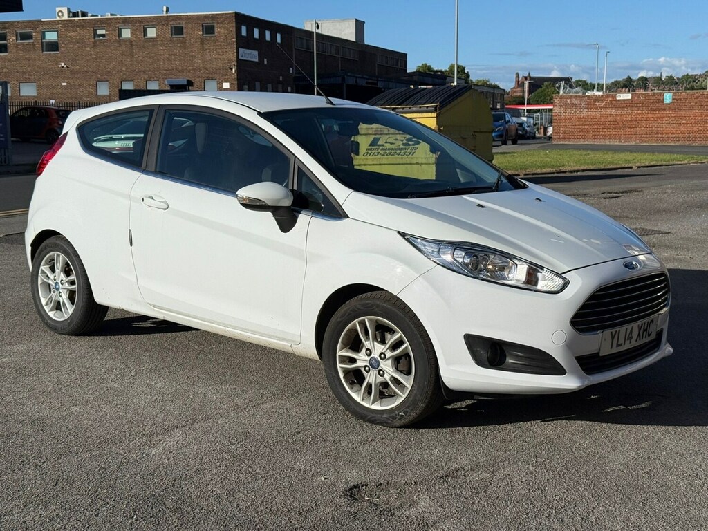 Ford Fiesta 1.25 82 Zetec White #4