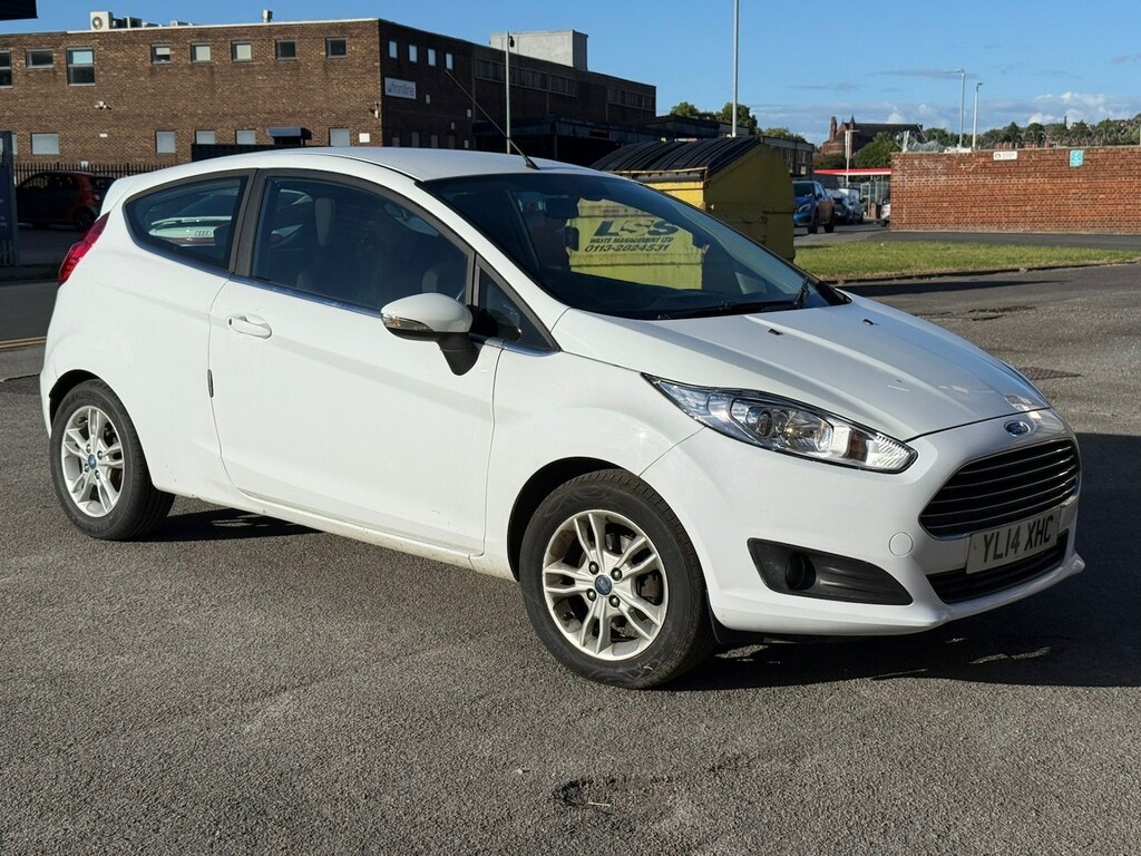 Ford Fiesta 1.25 82 Zetec White