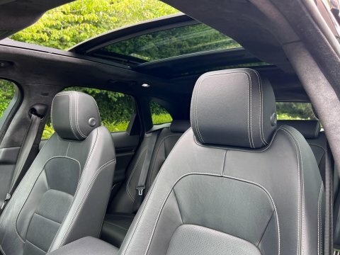 Jaguar F-Pace 2.0 I4 240Ps R-sport Awd Red #37