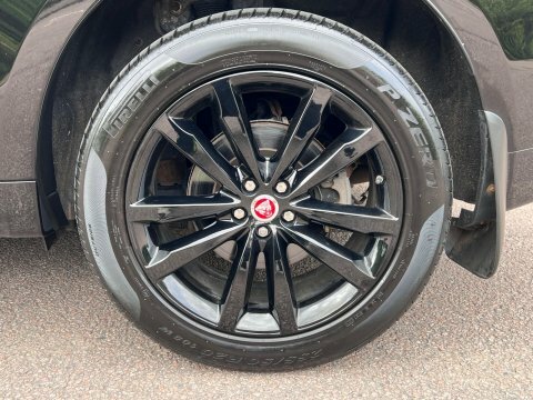 Jaguar F-Pace 2.0 I4 240Ps R-sport Awd Red #63