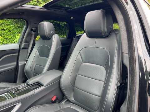 Jaguar F-Pace 2.0 I4 240Ps R-sport Awd Red #36